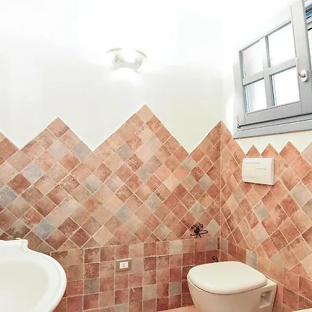 One-bedroom Holiday In Budoni