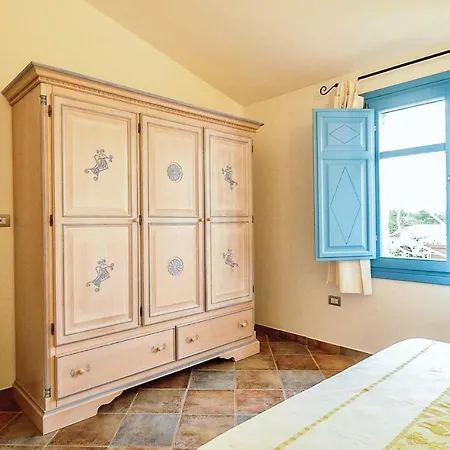 One-bedroom Holiday In *